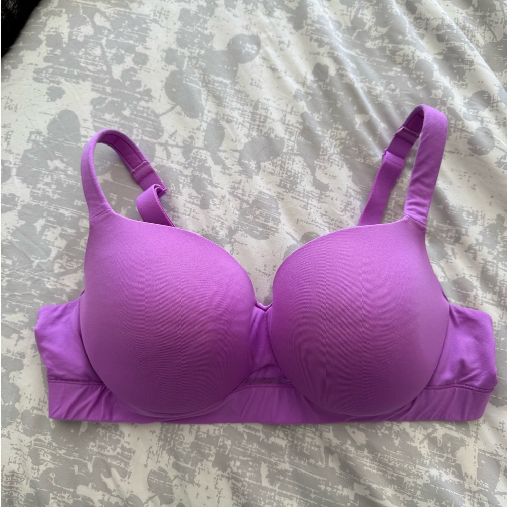 Lane Bryant Full Coverage lightly lined bra in 40C in Purple